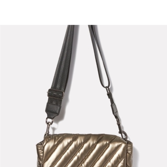 THINK ROLYN Limelight Handbag in Pearl Pyrite - Picture 2 of 9